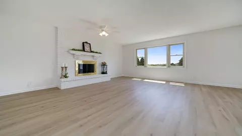 1320 Lake Summerset Rd, Davis, IL 61019 photo 7