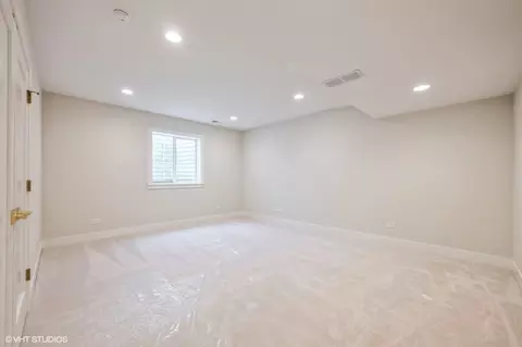 Bedroom - Undisclosed, Willowbrook, IL 60527 photo 3 of 4