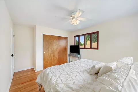 Bedroom - 602 E Park Ave, Elmhurst, IL 60126 photo 2 of 6
