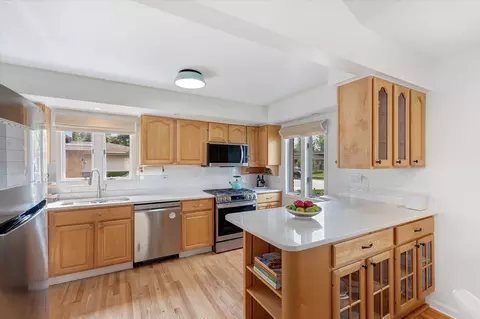 Kitchen - 602 E Park Ave, Elmhurst, IL 60126 photo 1 of 3