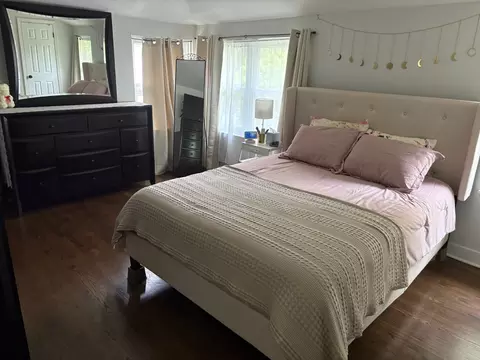 Bedroom - 2119 S 20th Ave, Broadview, IL 60155 photo 3 of 4