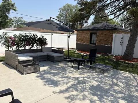 Exterior - 2119 S 20th Ave, Broadview, IL 60155 photo 2 of 2