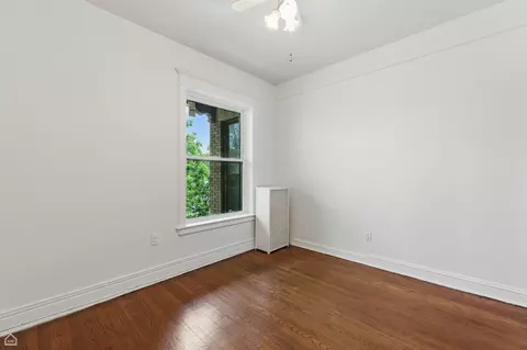 Bedroom - 1235 E 53rd St #3, Chicago, IL 60615 photo 6 of 9