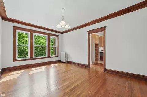 Living - 1235 E 53rd St #3, Chicago, IL 60615 photo 6 of 9
