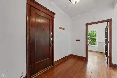 Entry Way - 1235 E 53rd St #3, Chicago, IL 60615 photo 3 of 3