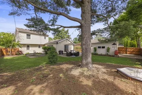 Exterior - 1341 S Sumner St, Wheaton, IL 60189 photo 8 of 8