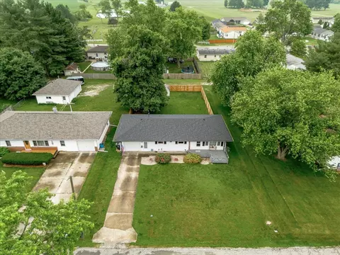 View/Area - 305 E Marshall St, Tolono, IL 61880 photo 1 of 5