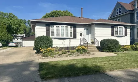 411 1st Ave, Ottawa, IL 61350