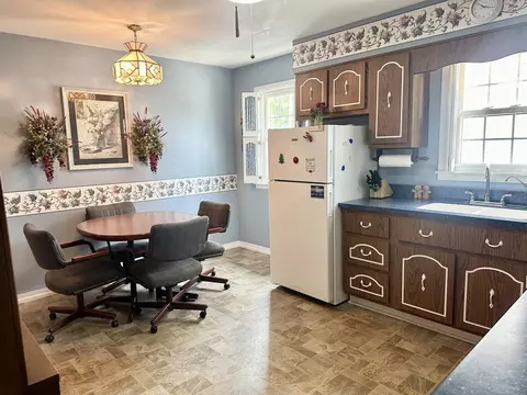 411 1st Ave, Ottawa, IL 61350 photo 9