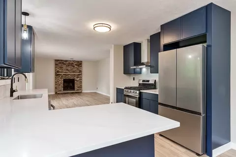 Kitchen - 7329 Cornflower Rd, Cherry Valley, IL 61016 photo 3 of 7