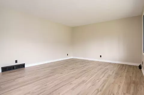 Living - 7329 Cornflower Rd, Cherry Valley, IL 61016 photo 1 of 9