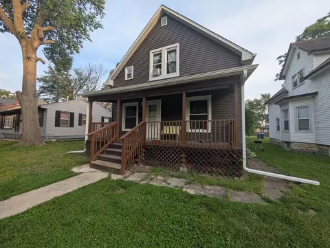 1350 E Chestnut St, Kankakee, IL 60901 photo 1