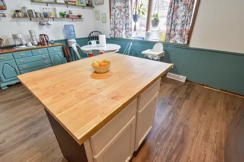 Kitchen - 109 E Seminole St, Dwight, IL 60420 photo 2 of 2