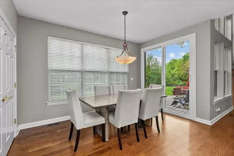 Dining - 414 Morgan Ln, Fox River Grove, IL 60021 photo 1 of 2