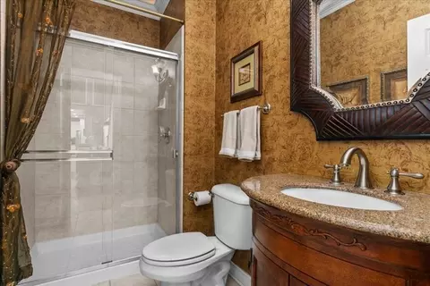 Bath - 414 Morgan Ln, Fox River Grove, IL 60021 photo 1 of 4
