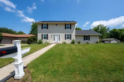 Exterior - 1404 Godfrey Dr, Normal, IL 61761 photo 6 of 11