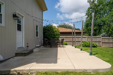 Exterior - 1404 Godfrey Dr, Normal, IL 61761 photo 4 of 11