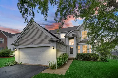 8304 Trumbull Ave, Joliet, IL 60431