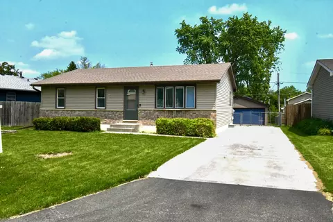 38103 N Cornell Rd, Beach Park, IL 60087