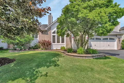 5024 Switch Grass Ln, Naperville, IL 60564