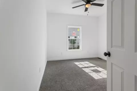 Bedroom - 409 E Buckner St, Tuscola, IL 61953 photo 6 of 7