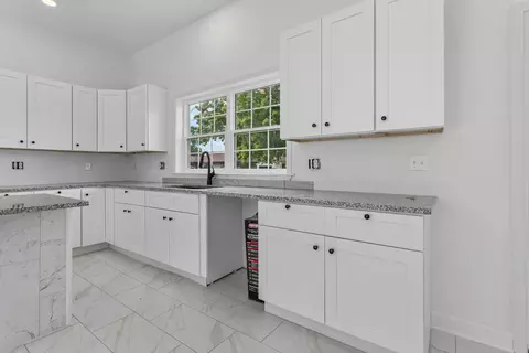 Kitchen - 409 E Buckner St, Tuscola, IL 61953 photo 2 of 2