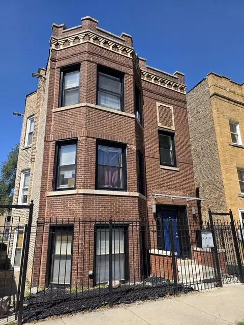 1106 N Hamlin Ave, Chicago, IL 60651