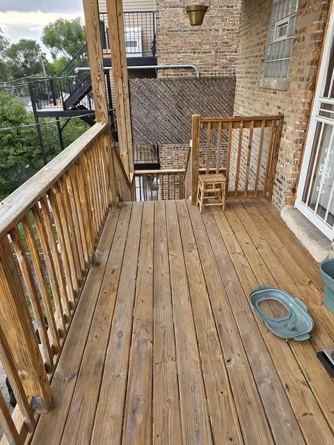 Exterior - 1106 N Hamlin Ave, Chicago, IL 60651 photo 5 of 10
