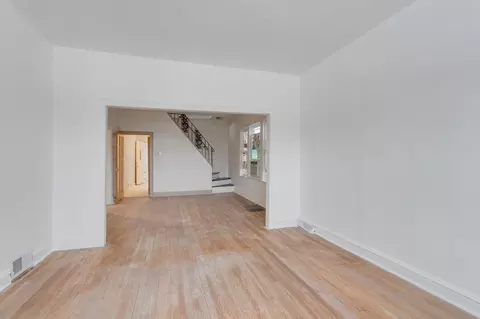 Living - 1404 W 97th St, Chicago, IL 60643 photo 1 of 3