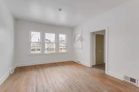 Living - 1404 W 97th St, Chicago, IL 60643 photo 2 of 3
