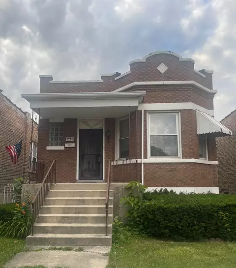 5720 W 23rd St, Cicero, IL 60804