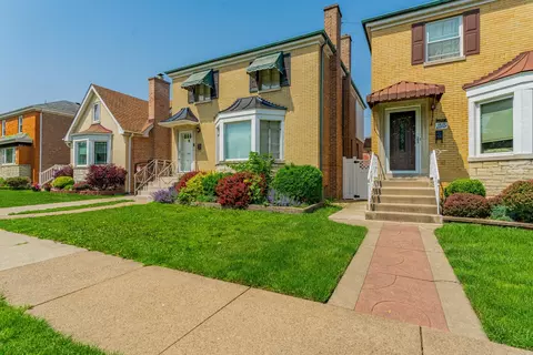 1820 Maple Ave, Berwyn, IL 60402 photo 3