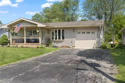 277 Mcmillan St, Grayslake, IL 60030