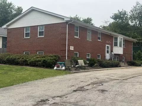 5840 Sunrise Ave, Clarendon Hills, IL 60514