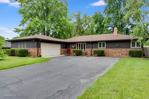 11863 W Josephine Dr, Mokena, IL 60448