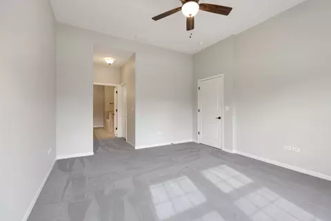2929 Portage St, Naperville, IL 60564 photo 12