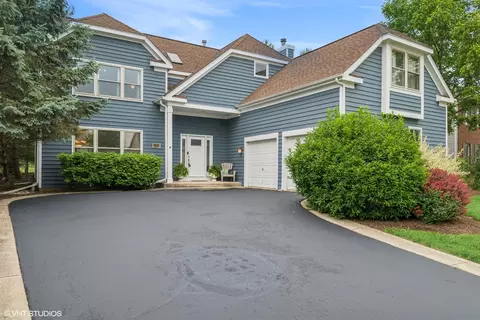1580 Verde Ln, Mundelein, IL 60060