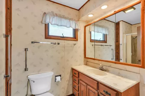 907 E Glenview Dr, Tuscola, IL 61953 photo 15