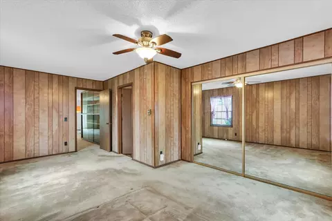 907 E Glenview Dr, Tuscola, IL 61953 photo 14
