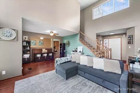 1223 Dunamon Dr, Bartlett, IL 60103 photo 6