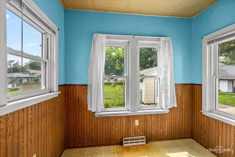 Other - 613 Jackson St, Aurora, IL 60505 photo 2 of 6