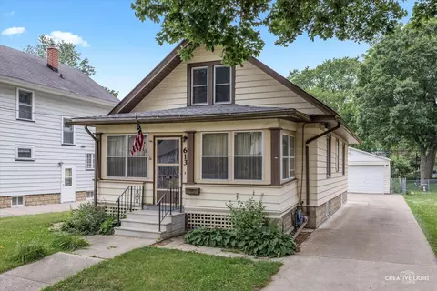 613 Jackson St, Aurora, IL 60505