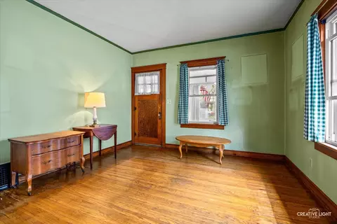 Living - 613 Jackson St, Aurora, IL 60505 photo 1 of 1
