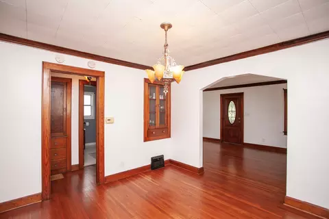 1313 E Oakland Ave, Bloomington, IL 61701 photo 8