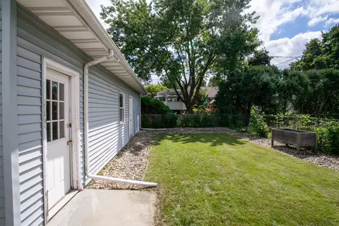 1313 E Oakland Ave, Bloomington, IL 61701 photo 29