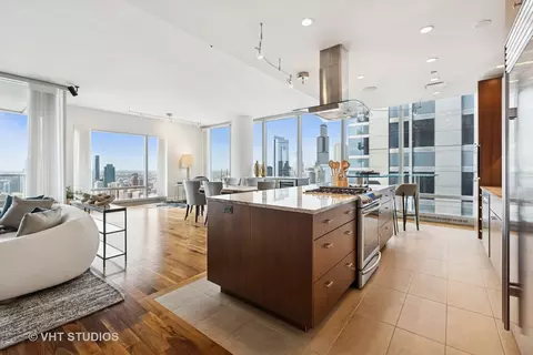 Kitchen - 340 E Randolph St #4806, Chicago, IL 60601 photo 2 of 2