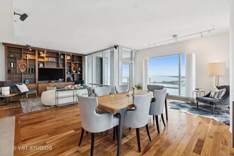 Dining - 340 E Randolph St #4806, Chicago, IL 60601 photo 4 of 5