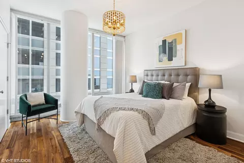 Bedroom - 340 E Randolph St #4806, Chicago, IL 60601 photo 6 of 6