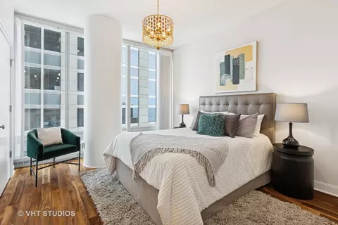 Bedroom - 340 E Randolph St #4806, Chicago, IL 60601 photo 1 of 6