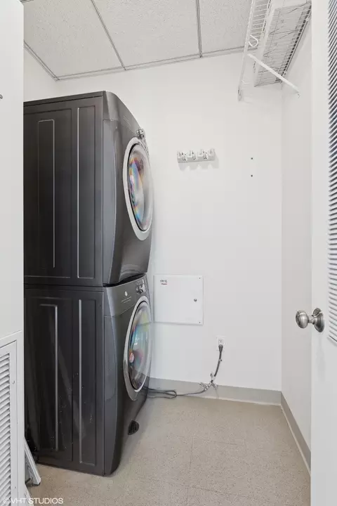 Other - 340 E Randolph St #4806, Chicago, IL 60601 photo 8 of 9